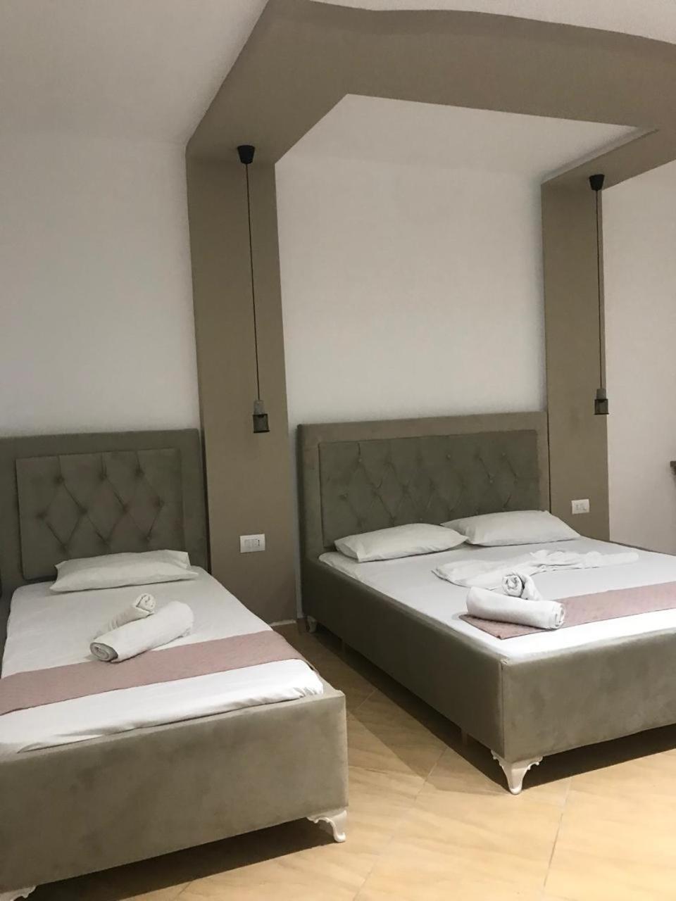 Vila Floban & Mirdar Koshi Sarandë 외부 사진