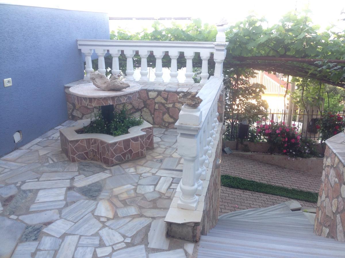 Vila Floban & Mirdar Koshi Sarandë 외부 사진