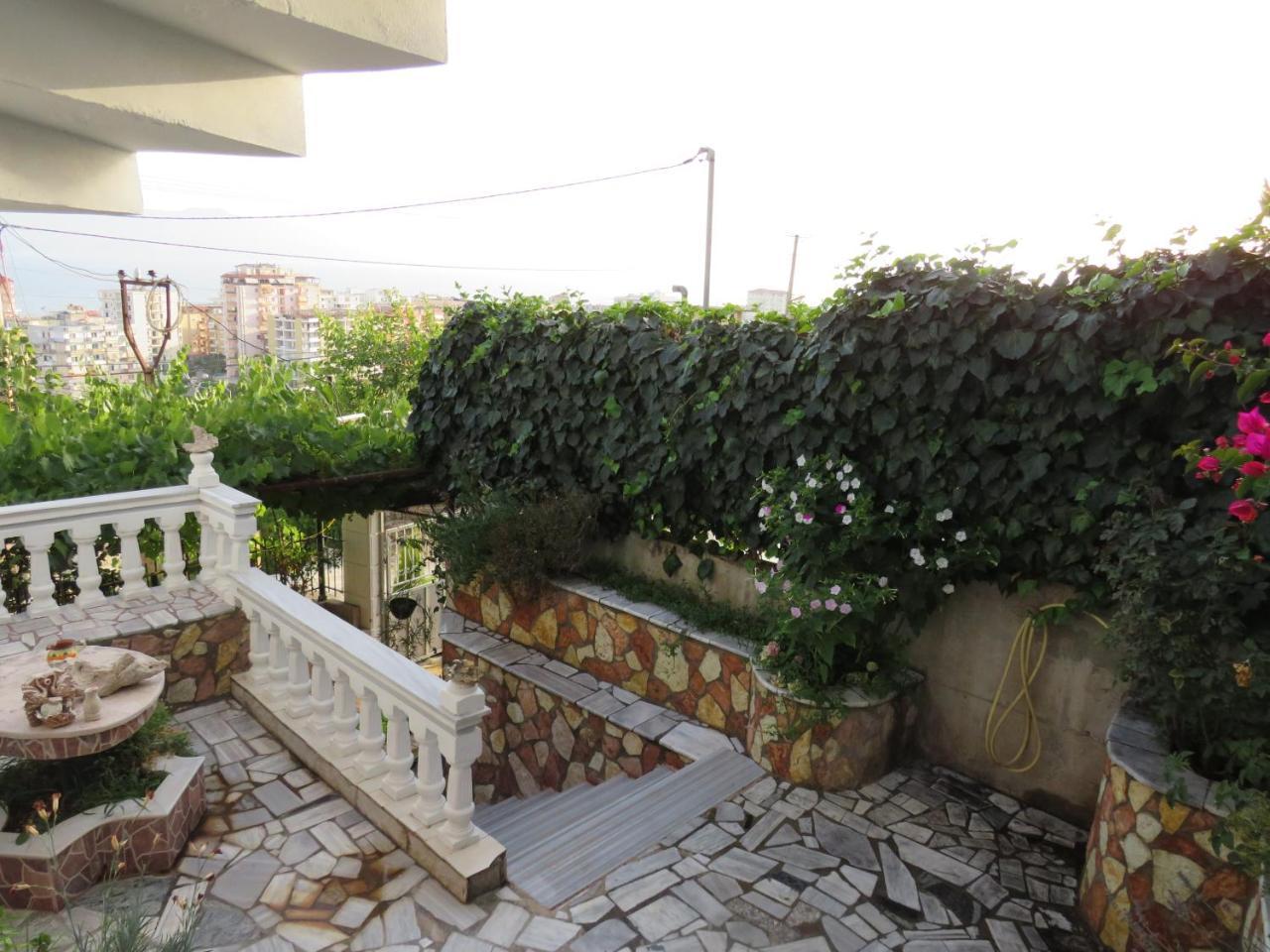 Vila Floban & Mirdar Koshi Sarandë 외부 사진