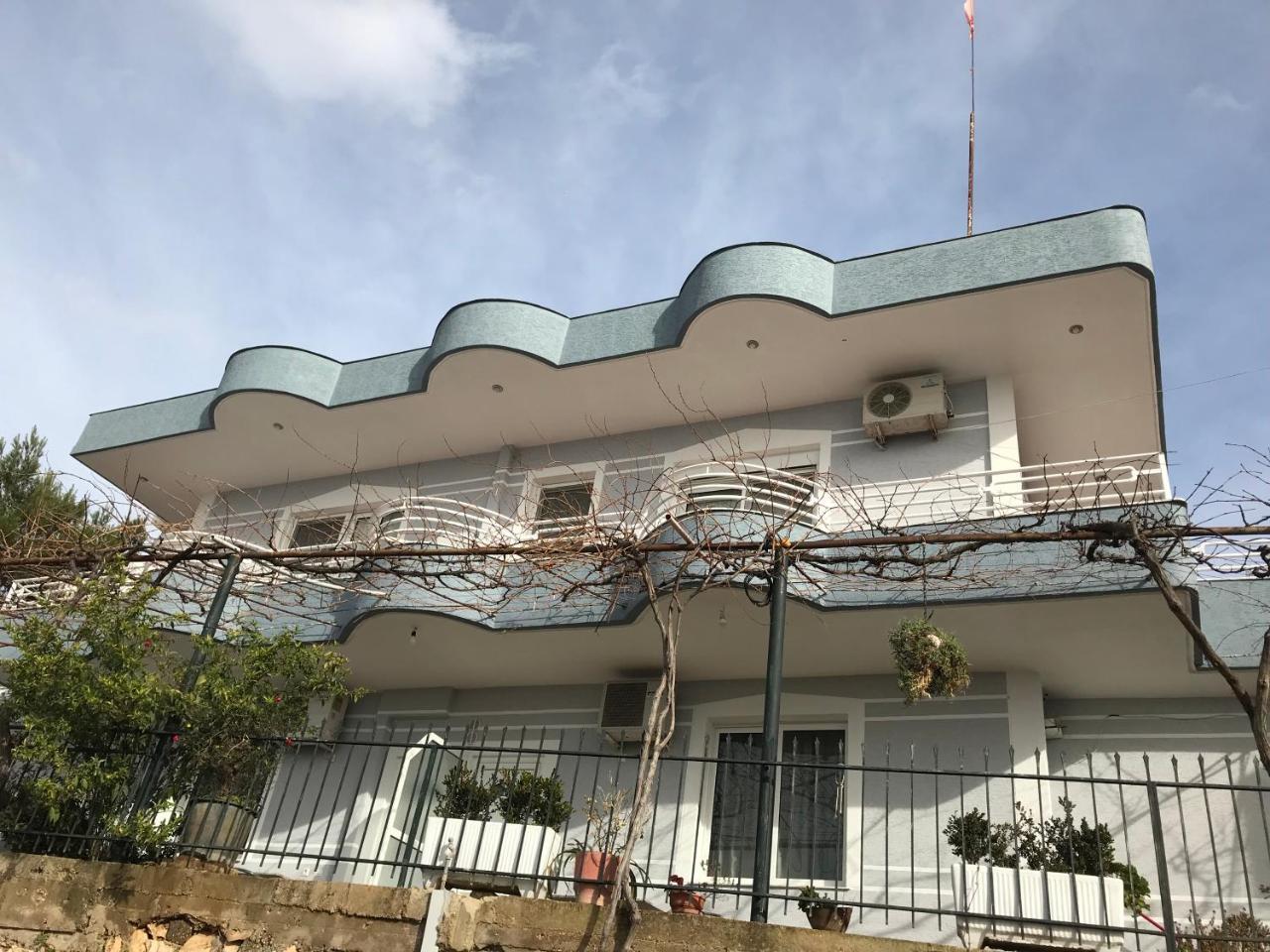 Vila Floban & Mirdar Koshi Sarandë 외부 사진