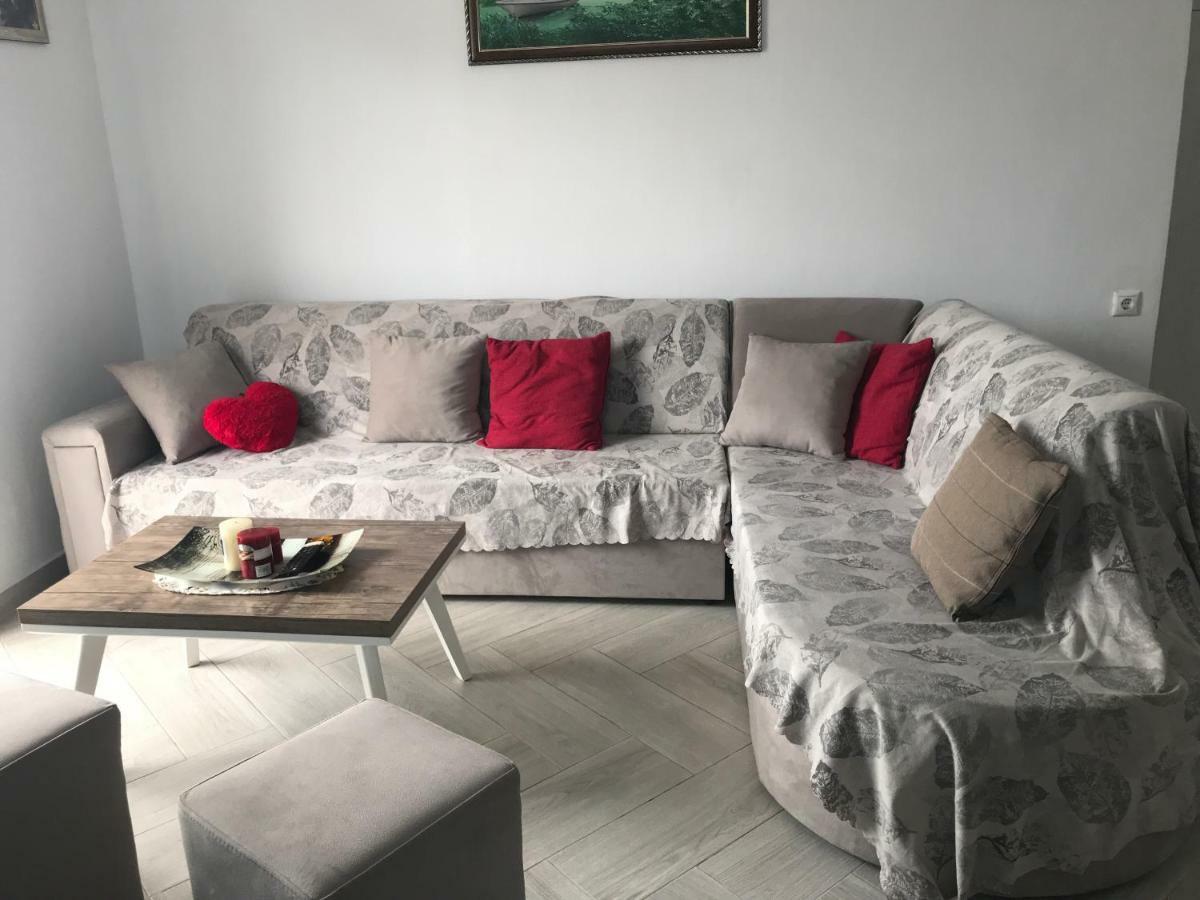Vila Floban & Mirdar Koshi Sarandë 외부 사진